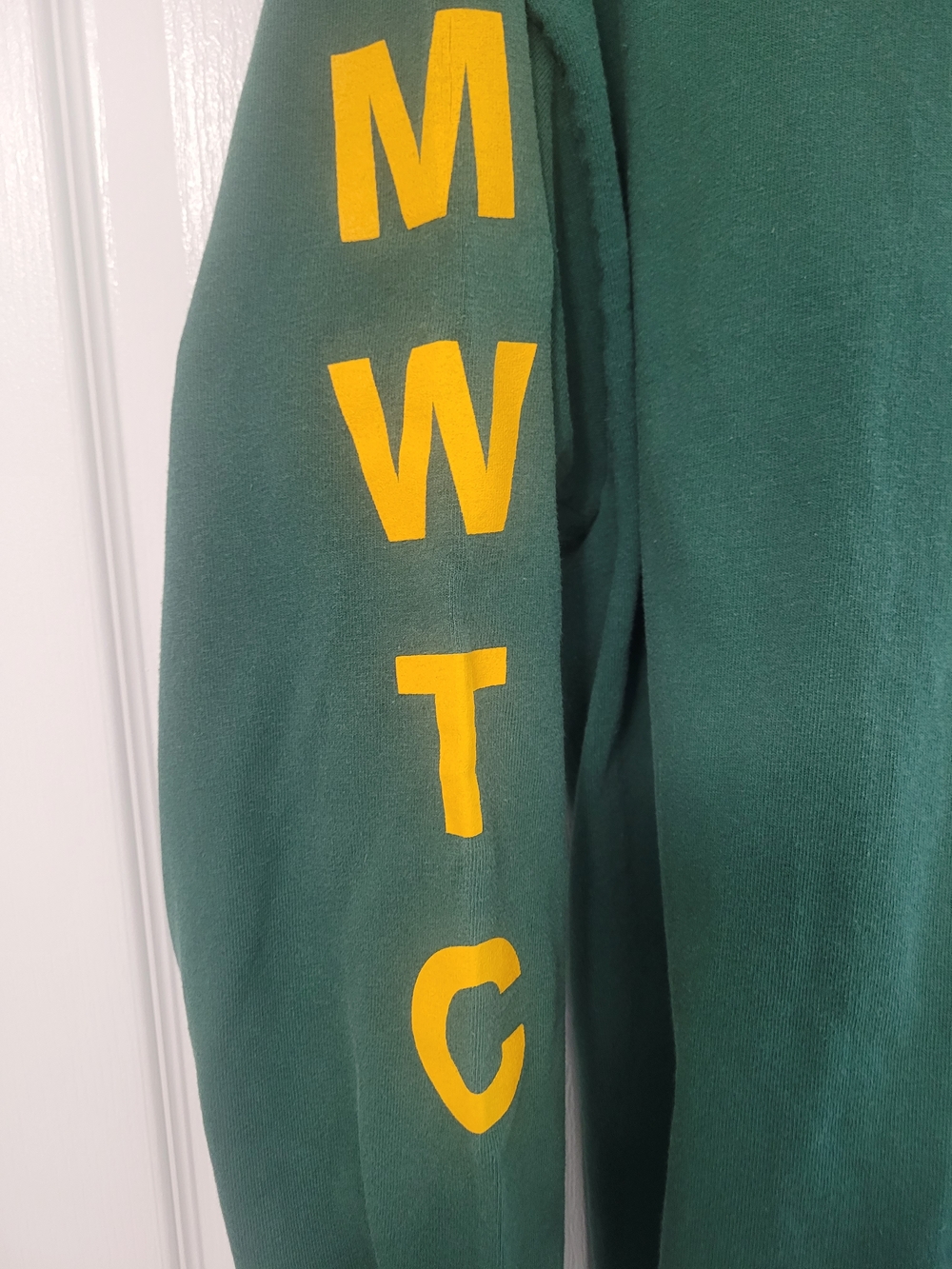 USMC Mock Turtleneck shirt from the Mountain Warfare Training Center - Picture 3 of 8
